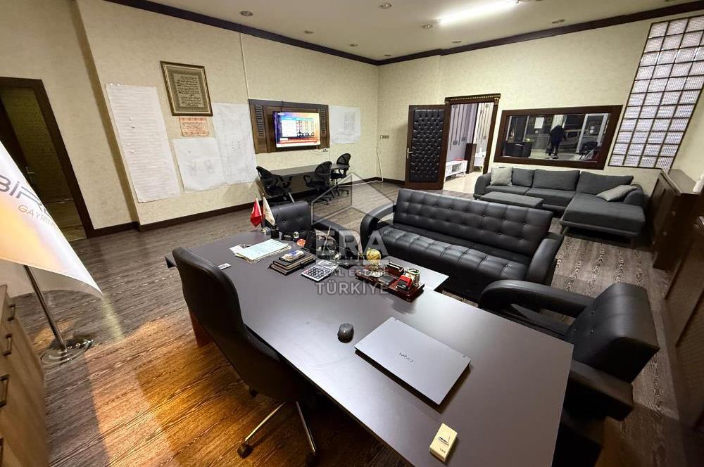 Dereboyu Cad. Üzeri 350 m² Devren Satılık Dükkan Her İşe Uygun