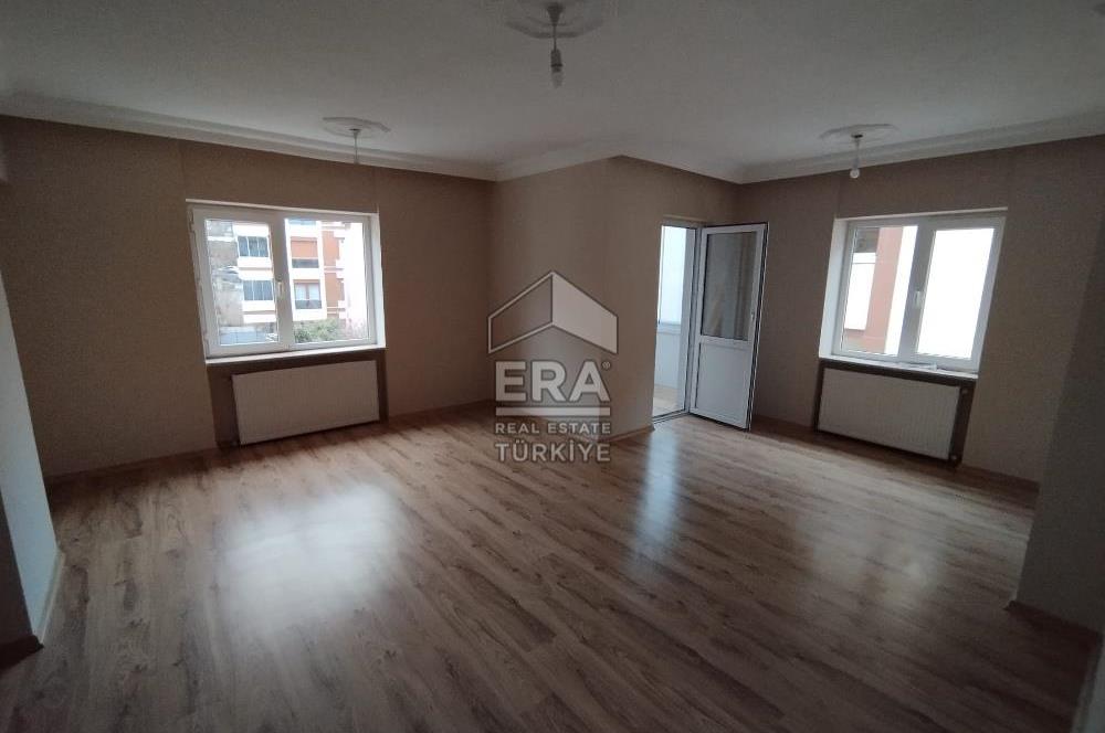 ÇAMLICA FERAH MAHALLESİ'NDE 4+1 KİRALIK DUBLEKS DAİRE