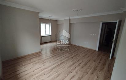 ÇAMLICA FERAH MAHALLESİ'NDE 4+1 KİRALIK DUBLEKS DAİRE