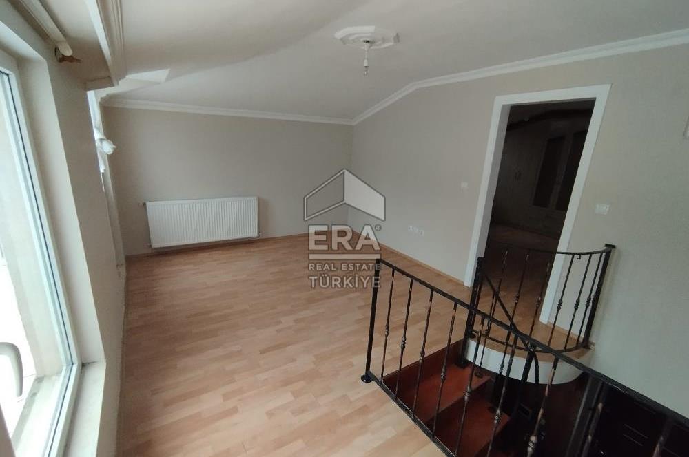 ÇAMLICA FERAH MAHALLESİ'NDE 4+1 KİRALIK DUBLEKS DAİRE