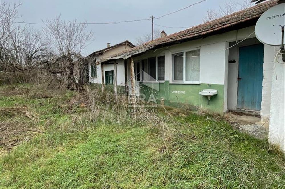 Edirne Havsa Necatiye 2.492 m2 Arsa İçinde 4+1 Ev + Garaj + Ahır