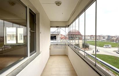 ERA SÖZ DEN PAŞAALANI MAHALLESİNDE KİRALIK ARA KAT 3+1 DAİRE