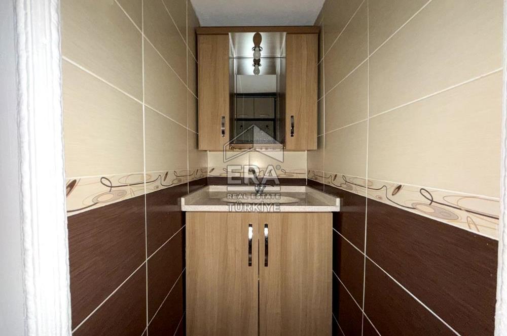 ERA SÖZ DEN PAŞAALANI MAHALLESİNDE KİRALIK ARA KAT 3+1 DAİRE