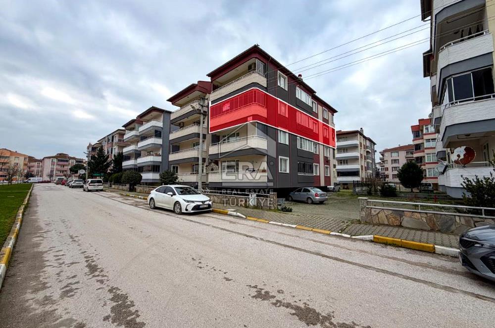 ERA SÖZ DEN PAŞAALANI MAHALLESİNDE KİRALIK ARA KAT 3+1 DAİRE
