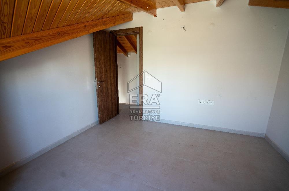  Datça Merkezde Satılık 3+1 Deniz Manzaralı Dubleks Daire