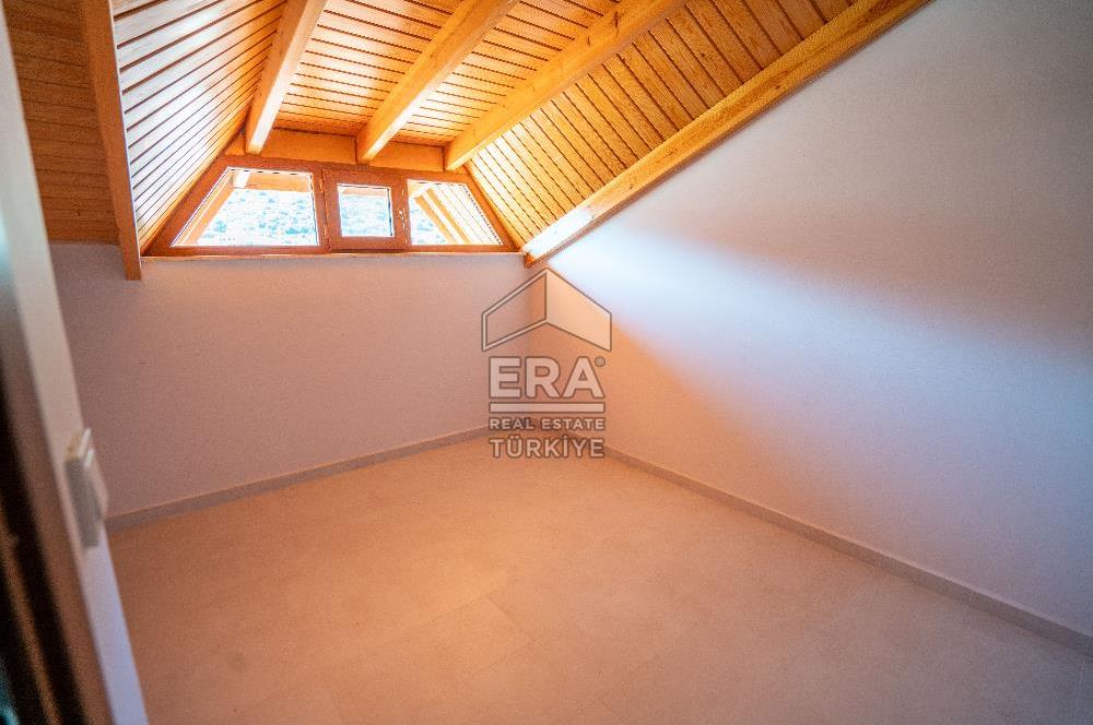  Datça Merkezde Satılık 3+1 Deniz Manzaralı Dubleks Daire