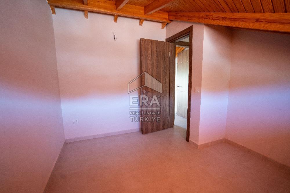  Datça Merkezde Satılık 3+1 Deniz Manzaralı Dubleks Daire