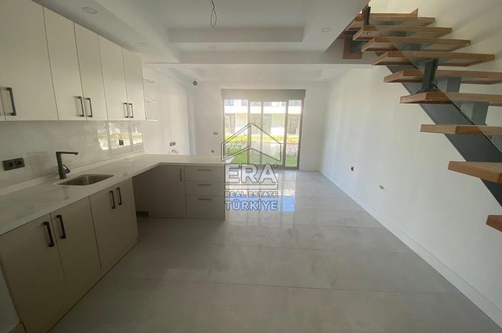 ANTALYA MANAVGAT SİDE MAHALLESİNDE SATILIK SİTE İÇİ DUBLEKS