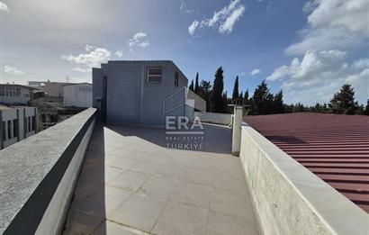 Karabağlar Yeşillik Cad. 3 Katlı Komple Satılık Ticari Bina