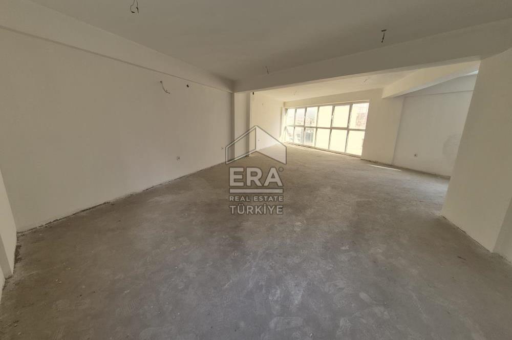 Karabağlar Yeşillik Cad. 3 Katlı Komple Satılık Ticari Bina