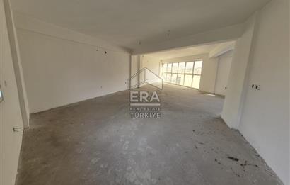 Karabağlar Yeşillik Cad. 3 Katlı Komple Satılık Ticari Bina