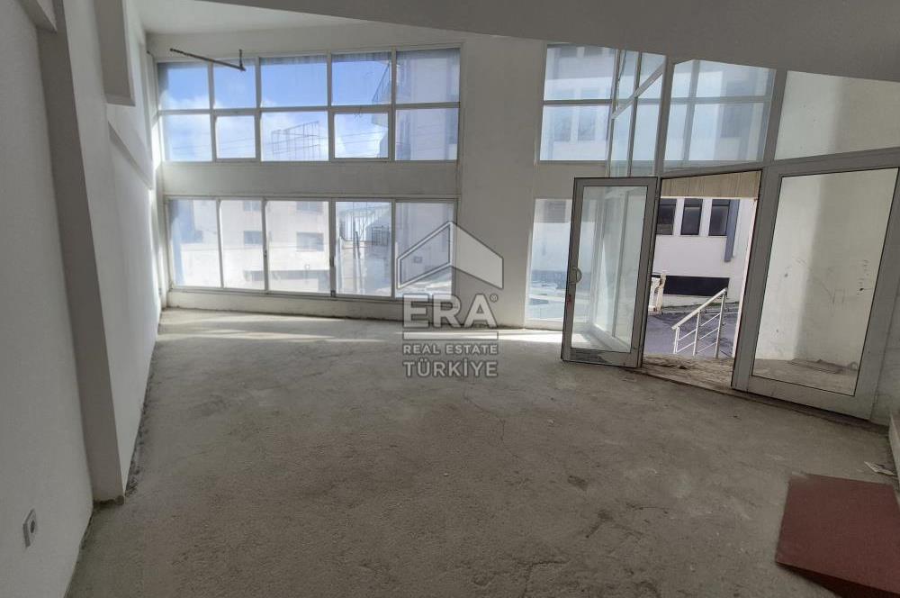 Karabağlar Yeşillik Cad. 3 Katlı Komple Satılık Ticari Bina