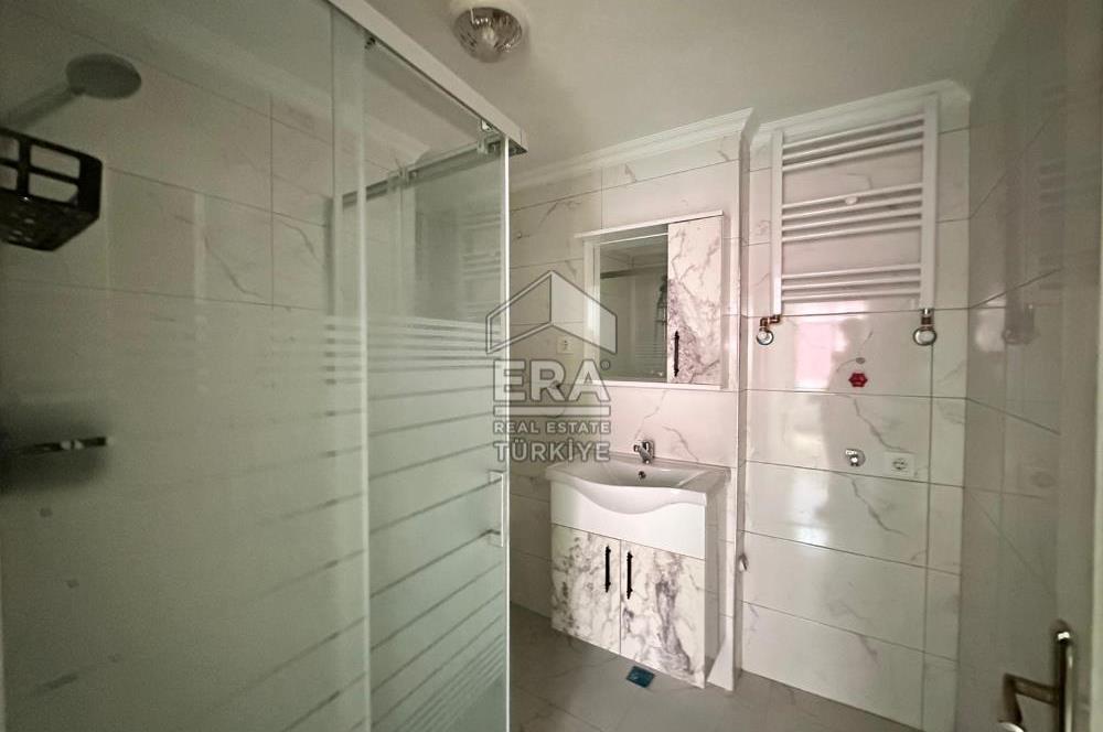 ÜSKÜDAR DR. FAHRİ ATABEY CAD. ÜZERİNDE 2+1 KİRALIK DAİRE