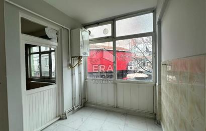 ÜSKÜDAR DR. FAHRİ ATABEY CAD. ÜZERİNDE 2+1 KİRALIK DAİRE