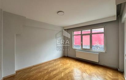 ÜSKÜDAR DR. FAHRİ ATABEY CAD. ÜZERİNDE 2+1 KİRALIK DAİRE
