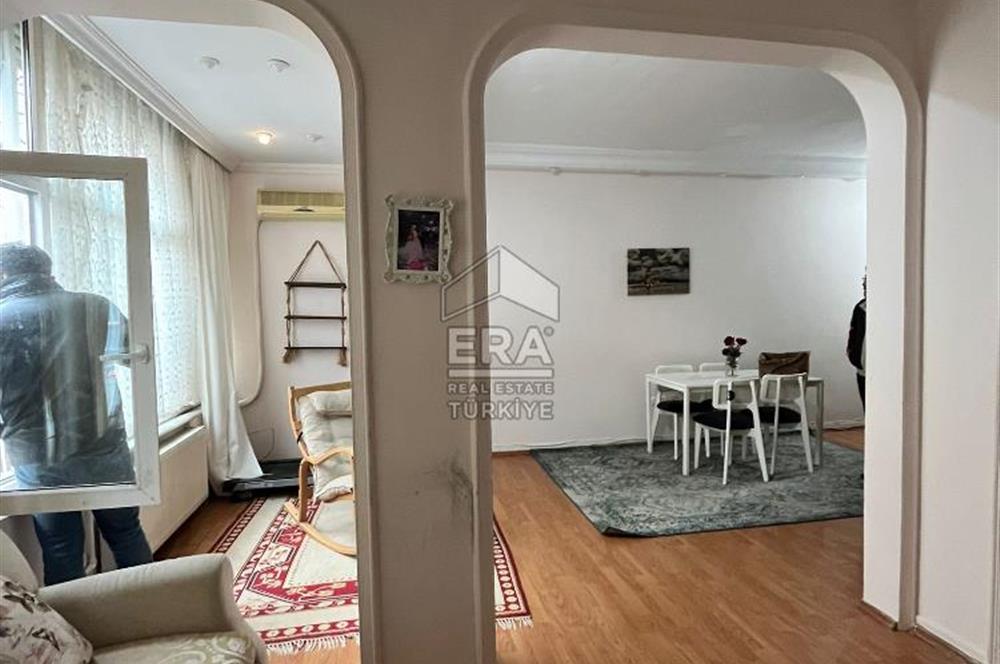 MERKEZİ KADIKÖYDE DEĞERLİ LOKASYONDA SATILIK DAİRE