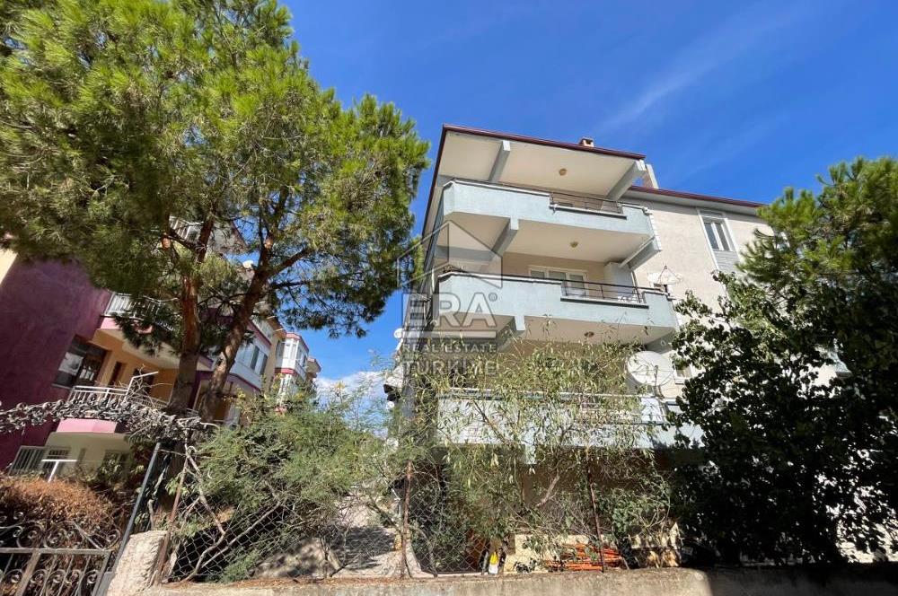 AYVALIK 150 EVLER MAHALLESİNDE KİRALIK 3+1 DAİRE