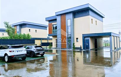 AKASYA COUNTRY villa sitesinde Müstakil - Havuzlu Lüks 6+2 VİLLA