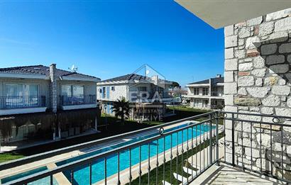 AYVALIK ALTINOVA SİBER LİFE SİTESİNDE SATILIK 3+1 VİLLA