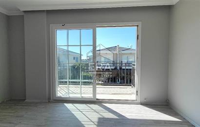 AYVALIK ALTINOVA SİBER LİFE SİTESİNDE SATILIK 3+1 VİLLA