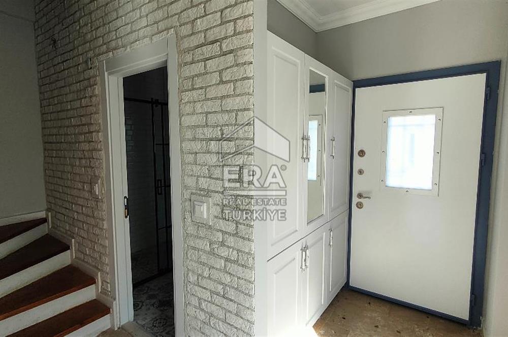 AYVALIK ALTINOVA SİBER LİFE SİTESİNDE SATILIK 3+1 VİLLA