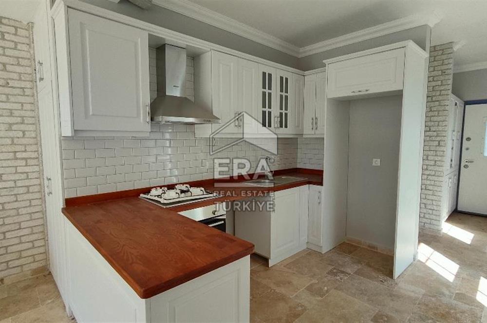 AYVALIK ALTINOVA SİBER LİFE SİTESİNDE SATILIK 3+1 VİLLA