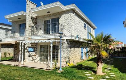 AYVALIK ALTINOVA SİBER LİFE SİTESİNDE SATILIK 3+1 VİLLA