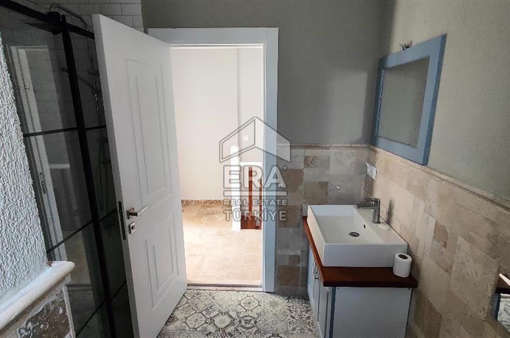 AYVALIK ALTINOVA SİBER LİFE SİTESİNDE SATILIK 3+1 VİLLA