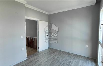 AYVALIK ALTINOVA SİBER LİFE SİTESİNDE SATILIK 3+1 VİLLA