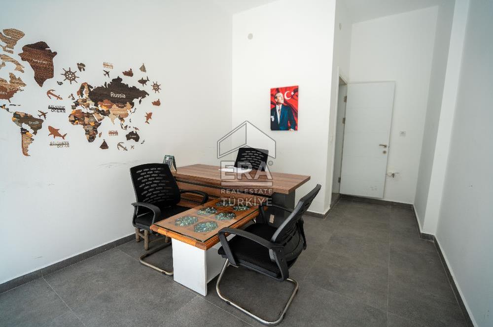 Datça Merkezde Ambarcı Caddesi'nde Satılık Ticari Dükkan