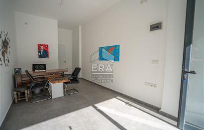 Datça Merkezde Ambarcı Caddesi'nde Satılık Ticari Dükkan