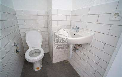 Datça Merkezde Ambarcı Caddesi'nde Satılık Ticari Dükkan