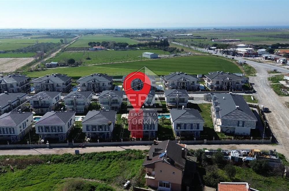 AYVALIK ALTINOVA SİBER LİFE SİTESİNDE SATILIK 3+1 VİLLA