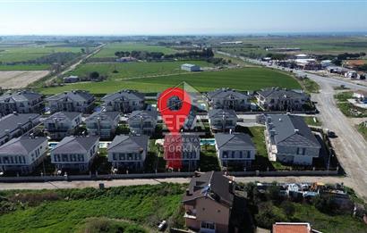 AYVALIK ALTINOVA SİBER LİFE SİTESİNDE SATILIK 3+1 VİLLA