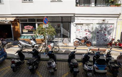 Datça Merkezde Ambarcı Caddesi'nde Satılık Ticari Dükkan