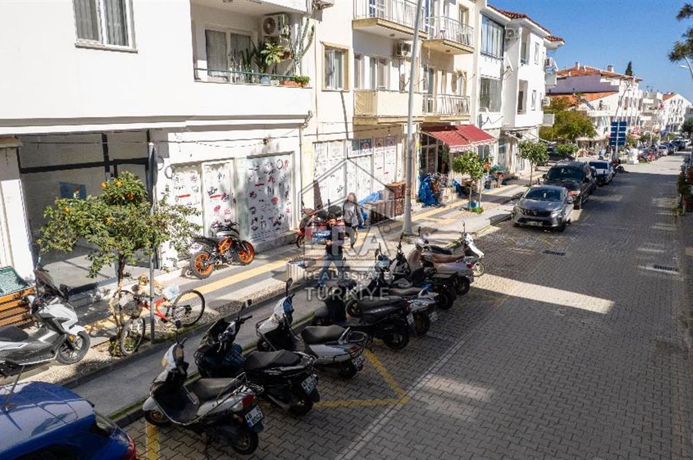 Datça Merkezde Ambarcı Caddesi'nde Satılık Ticari Dükkan