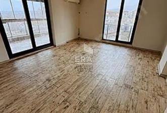 Bağbaşı Mahallesi'nde Manzaralı 245 m² Brüt Köşe Konumlu Daire - 8 - 14715