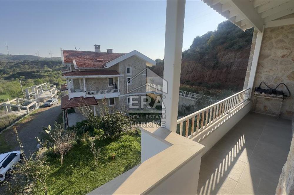 Datça Karaköy’de Yıllık Kiralık 3+1 Bahçeli Eşyalı Dubleks Daire