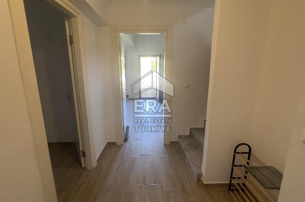 Datça Karaköy’de Yıllık Kiralık 3+1 Bahçeli Eşyalı Dubleks Daire