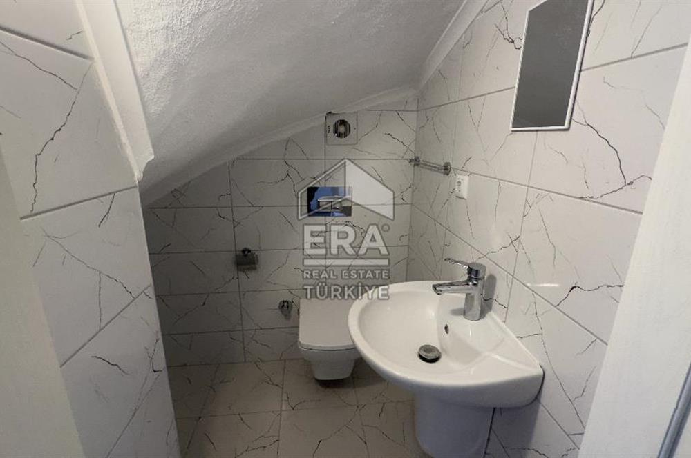 Datça Karaköy’de Yıllık Kiralık 3+1 Bahçeli Eşyalı Dubleks Daire