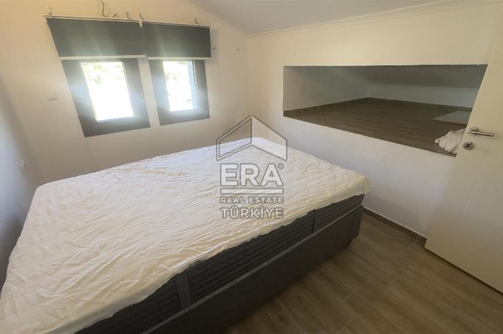Datça Karaköy’de Yıllık Kiralık 3+1 Bahçeli Eşyalı Dubleks Daire
