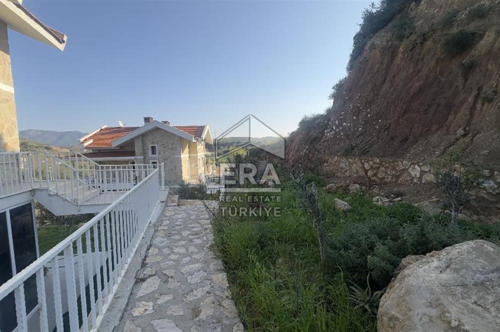 Datça Karaköy’de Yıllık Kiralık 3+1 Bahçeli Eşyalı Dubleks Daire