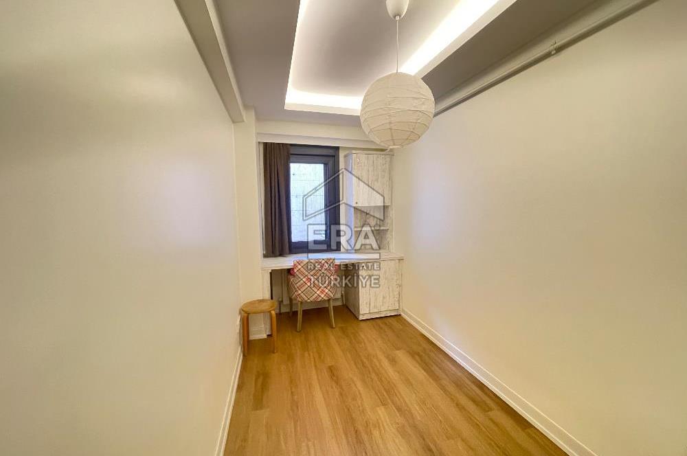 SALACAK'TA FERAH, DENİZ MANZARALI 3+1 DUBLEKS DAİRE