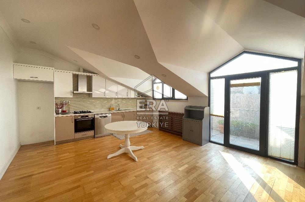 SALACAK'TA FERAH, DENİZ MANZARALI 3+1 DUBLEKS DAİRE