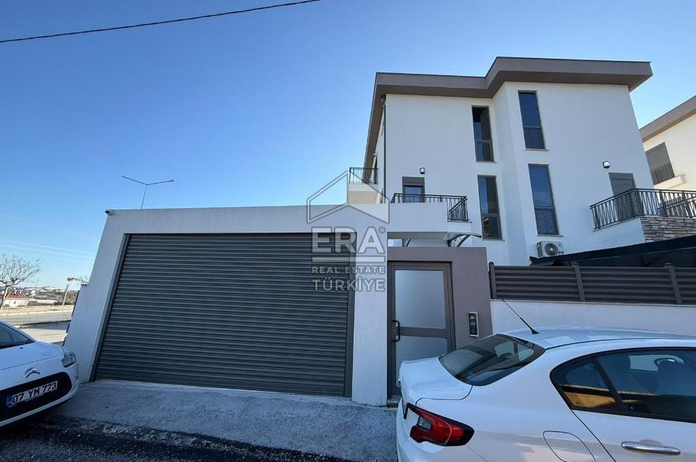 MANAVGAT EVRENSEKİ ' DE 4 + 1 MüSTAKİL TRİPLEX VİLLA