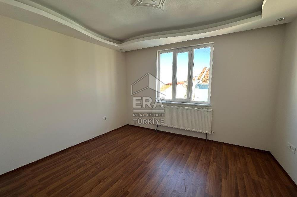 ERA PORT GÜVENCESİYLE DİNKÇİLER'DE 3+1 TADİLATLI KİRALIK DAİRE