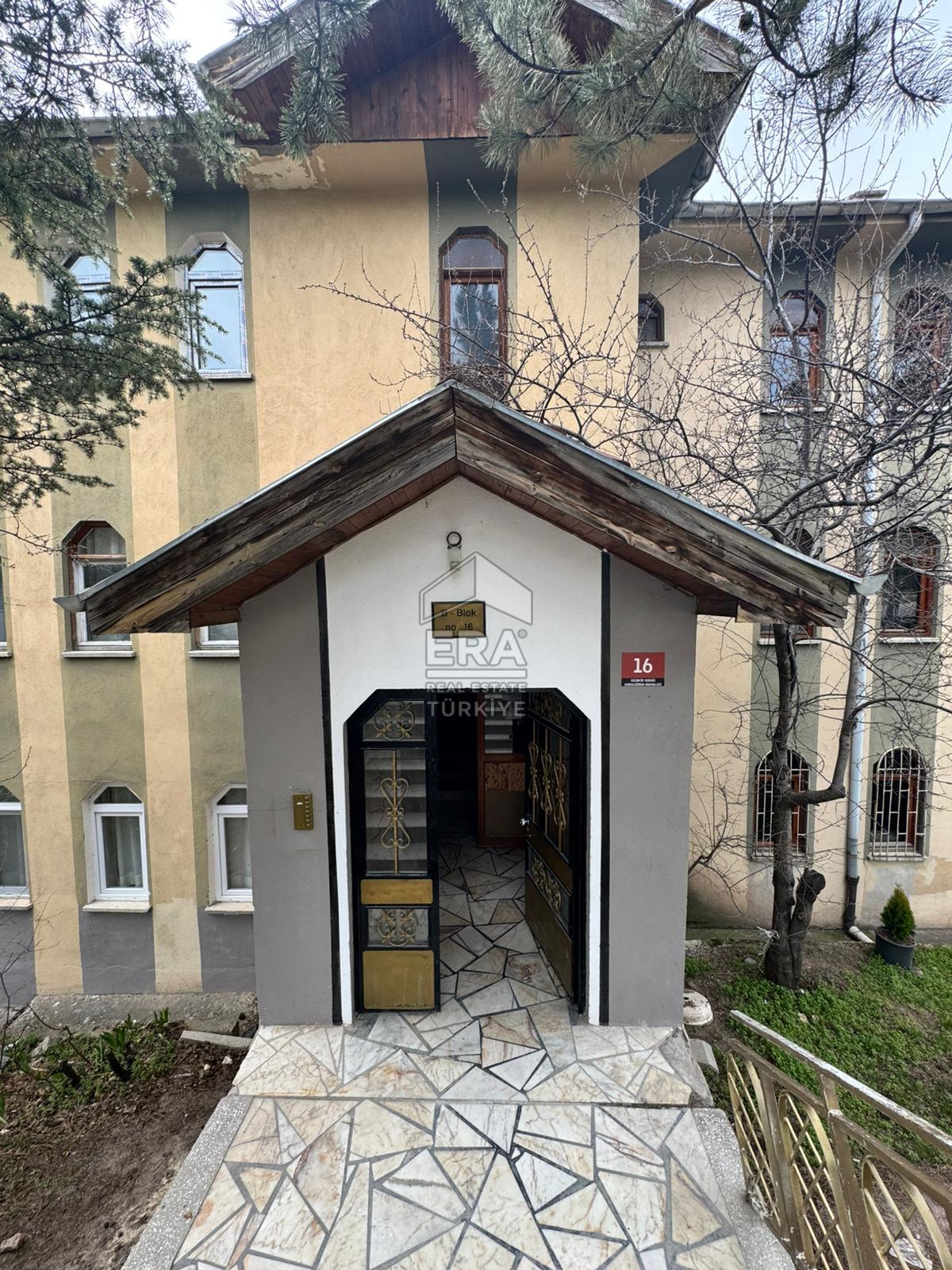 ERA NEXT'TEN KARACAÖRENDE FIRSAT KİRALIK DAİRE