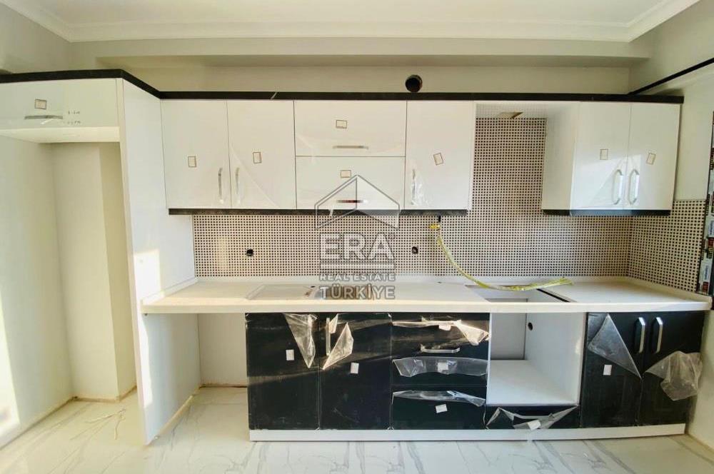 AHMET YESEVİ CADDE ÜZERİ 3+1LÜKS DAİRE