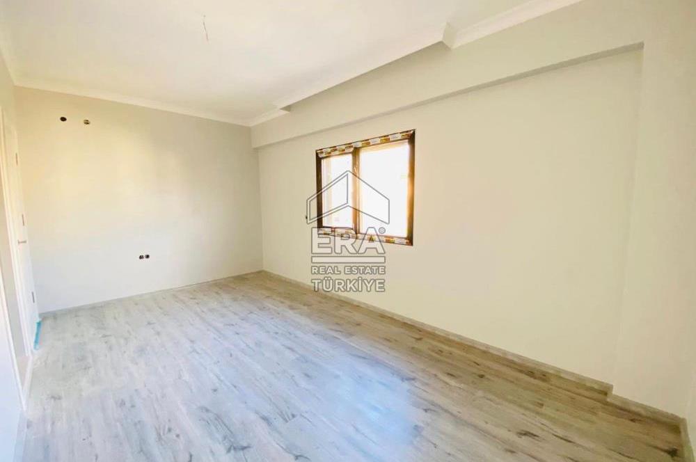 AHMET YESEVİ CADDE ÜZERİ 3+1LÜKS DAİRE