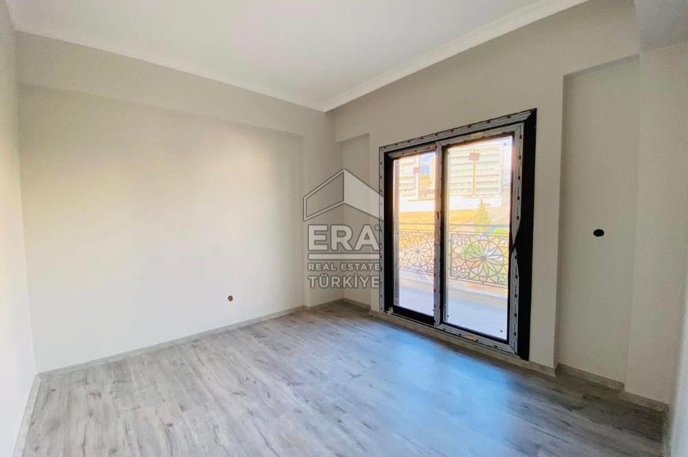 AHMET YESEVİ CADDE ÜZERİ 3+1LÜKS DAİRE